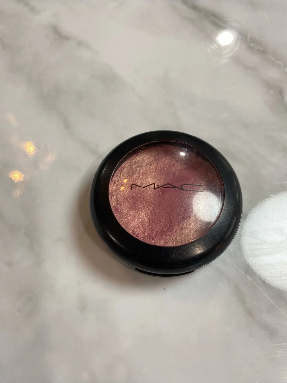 MAC Cosmetics (Discontinued) Pink Ingot Metal X Cream Shadow - Collectible